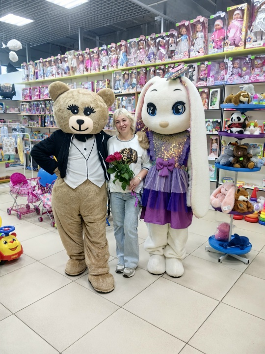 Мишка Тедди в магазине